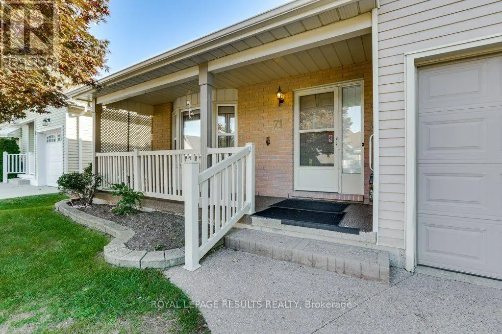 71 EDWIN CRESCENT