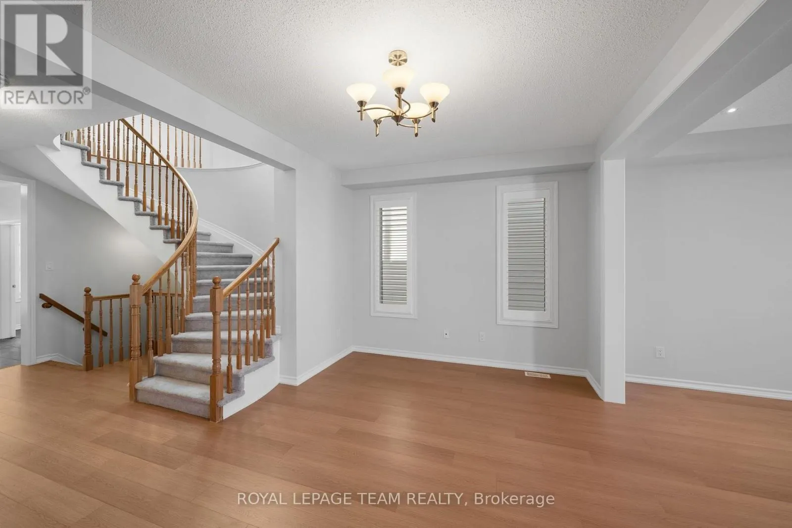 32 ESCALLONIA COURT