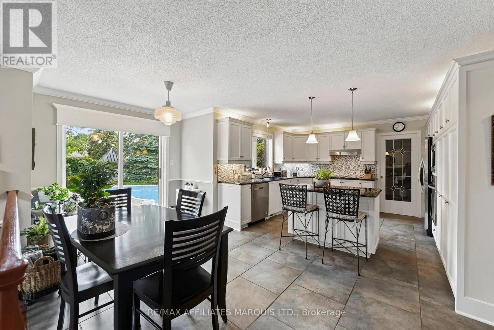 1704 BLAKELY DRIVE