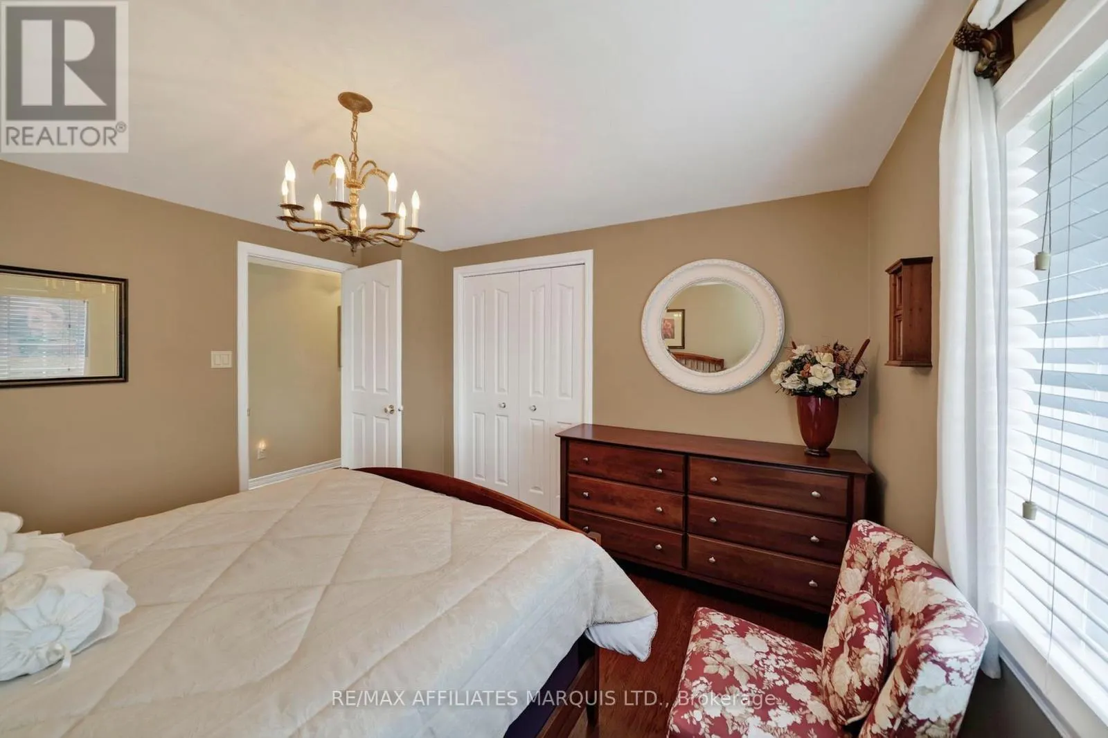 1704 BLAKELY DRIVE