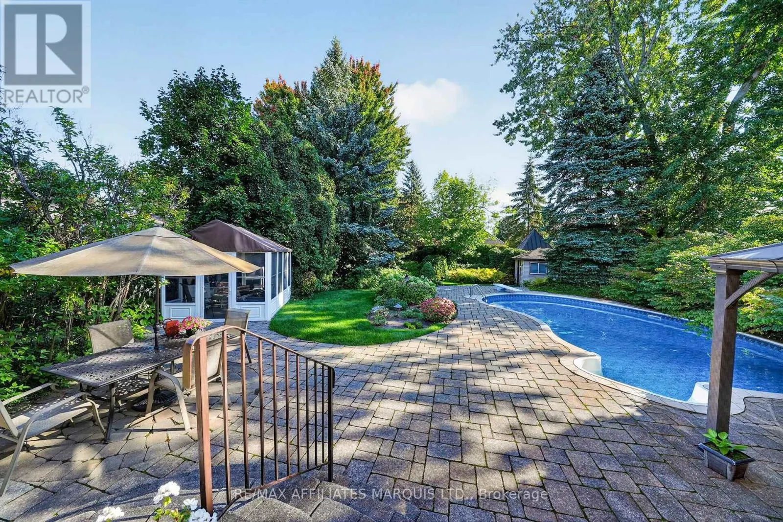 1704 BLAKELY DRIVE