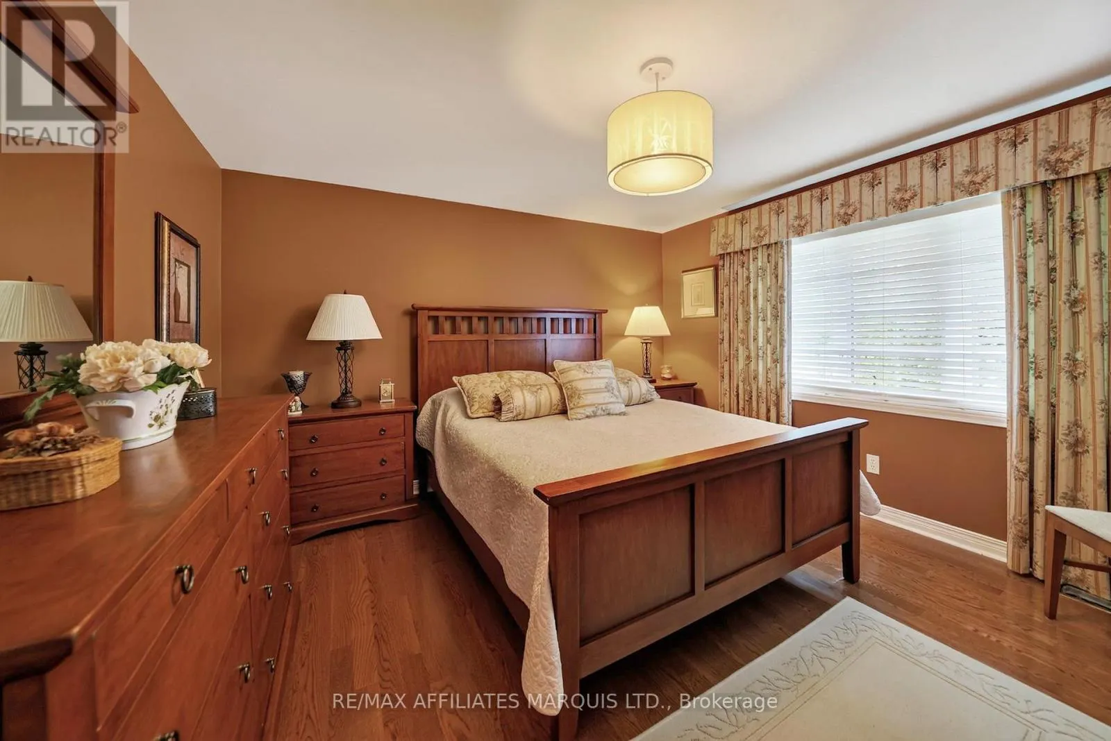 1704 BLAKELY DRIVE