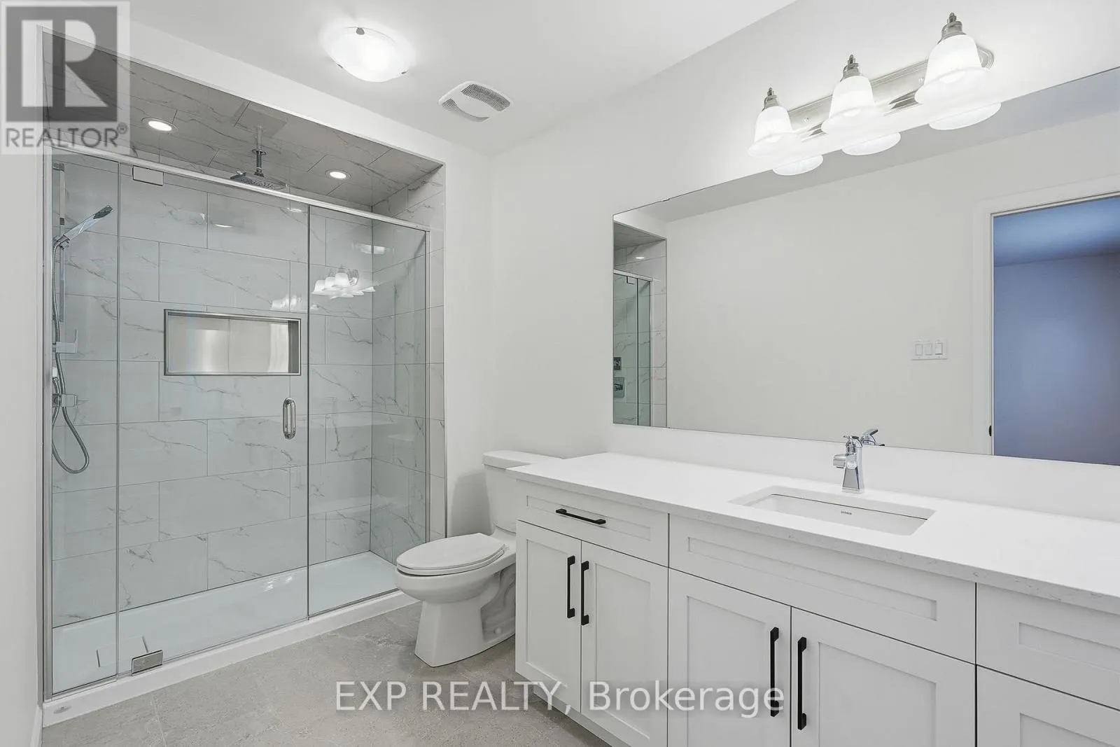 243 SUMAC CRESCENT