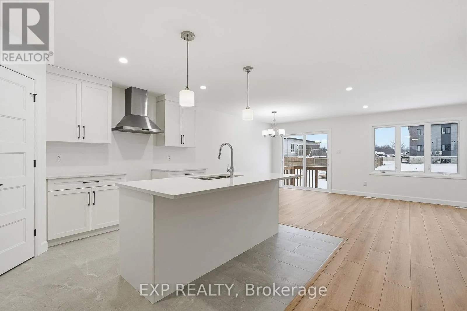 243 SUMAC CRESCENT