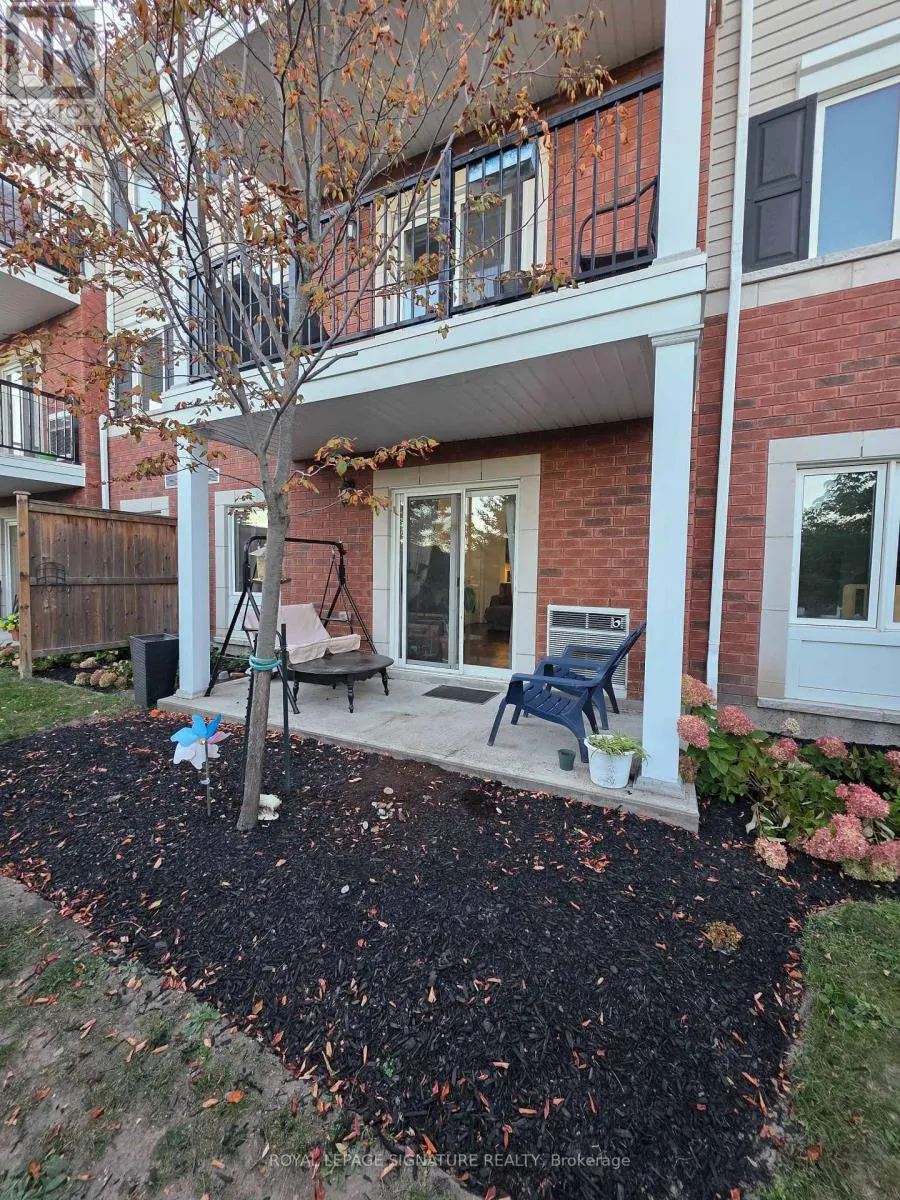 102 - 910 WENTWORTH STREET