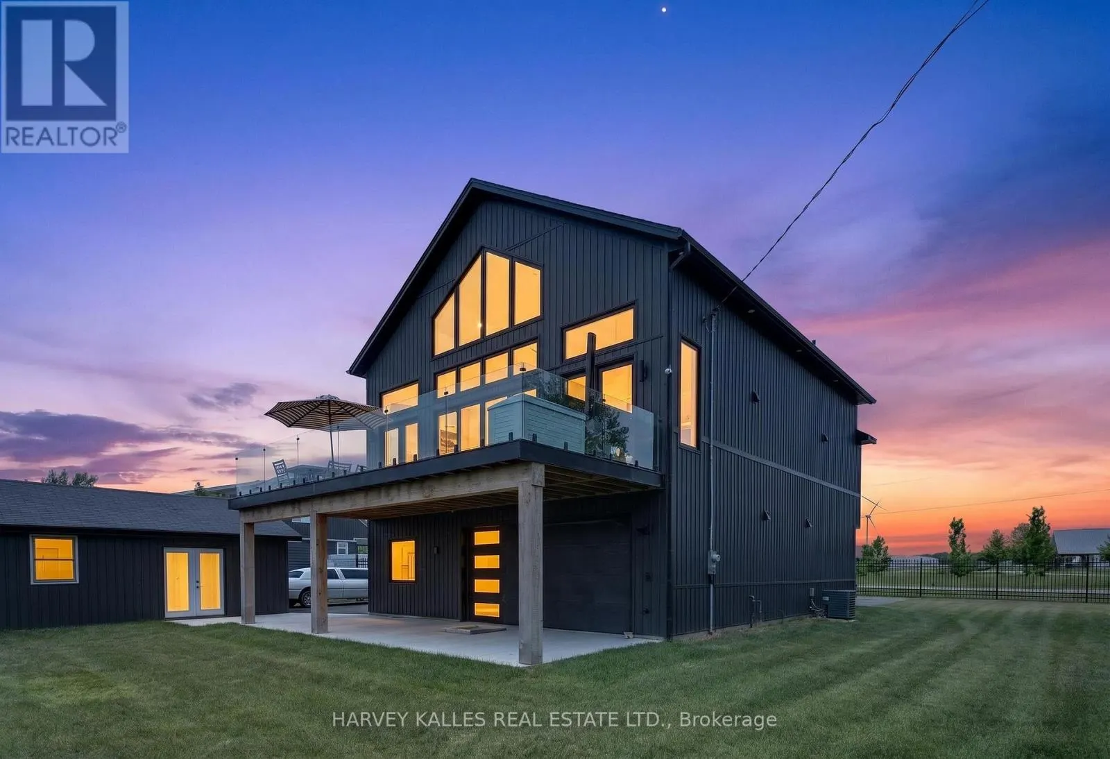 3184 LAKESHORE ROAD