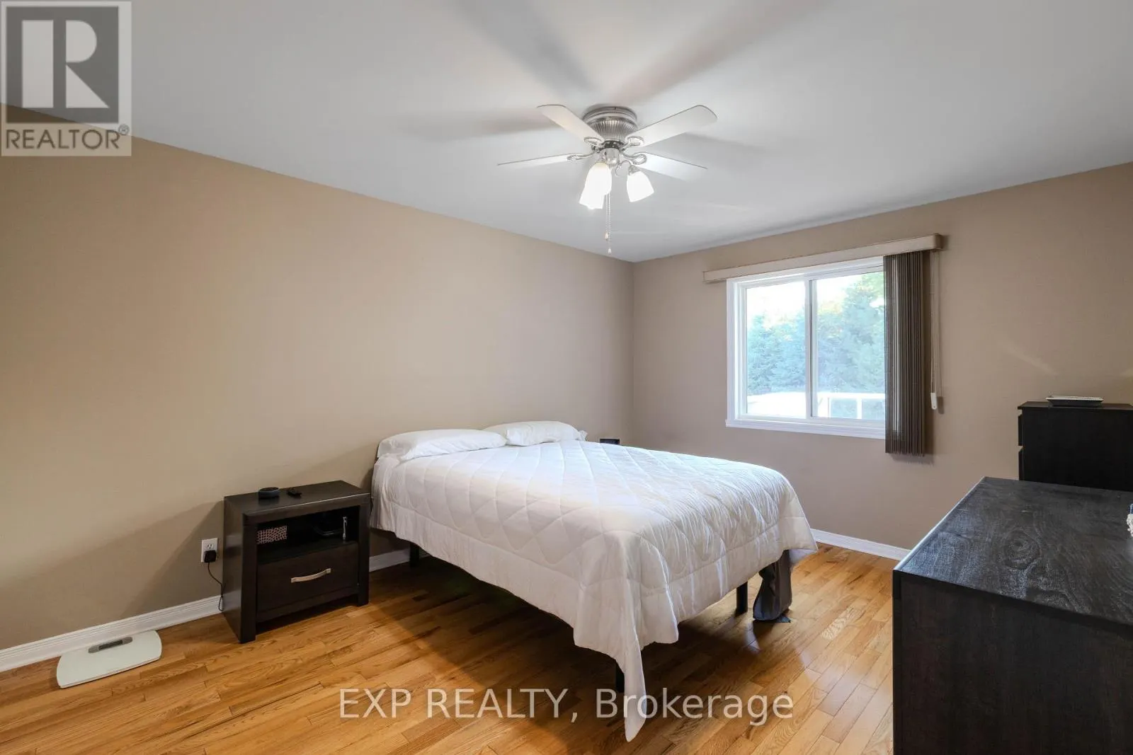 160 HERITAGE PLACE