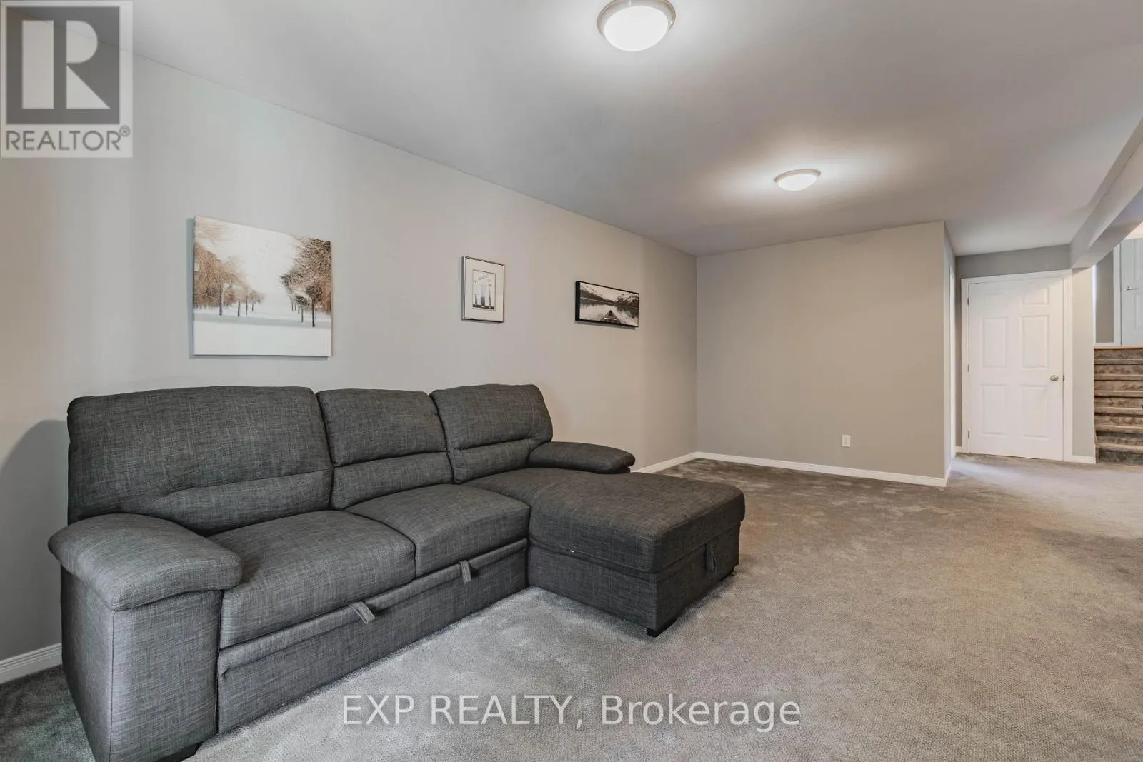 160 HERITAGE PLACE