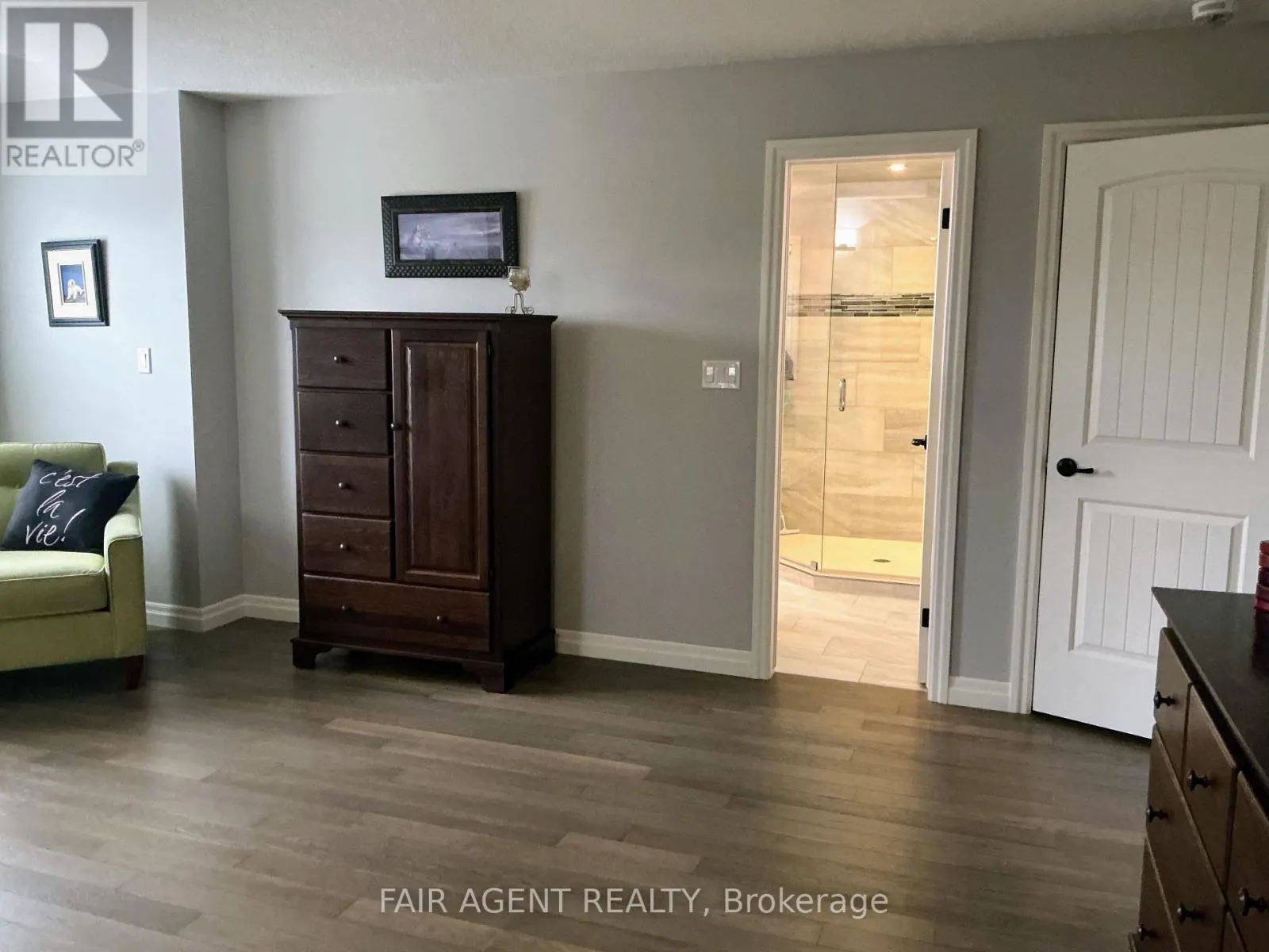 1236 ALBERNI ROAD