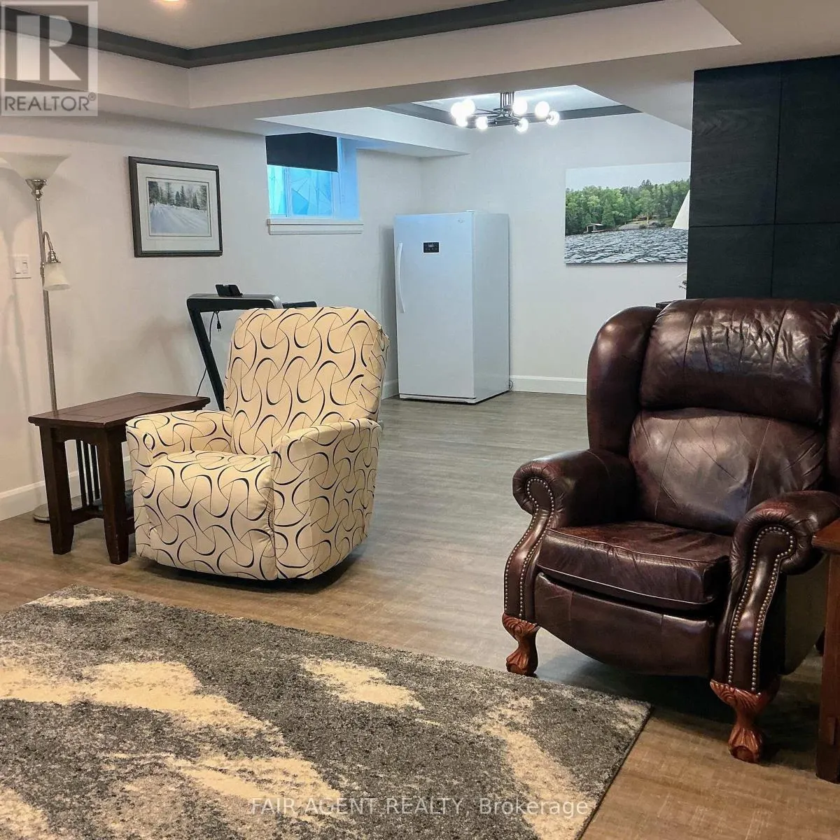 1236 ALBERNI ROAD