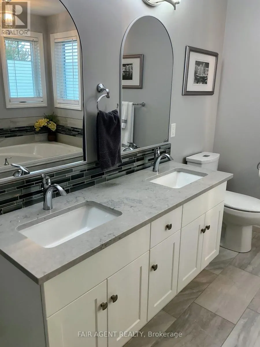 1236 ALBERNI ROAD