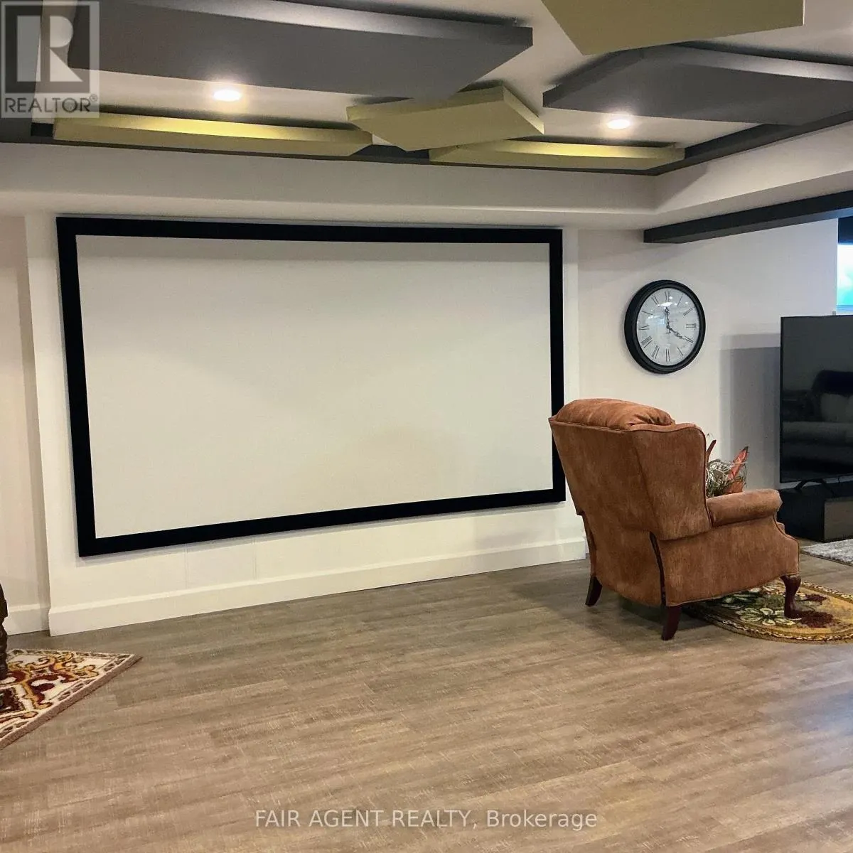 1236 ALBERNI ROAD