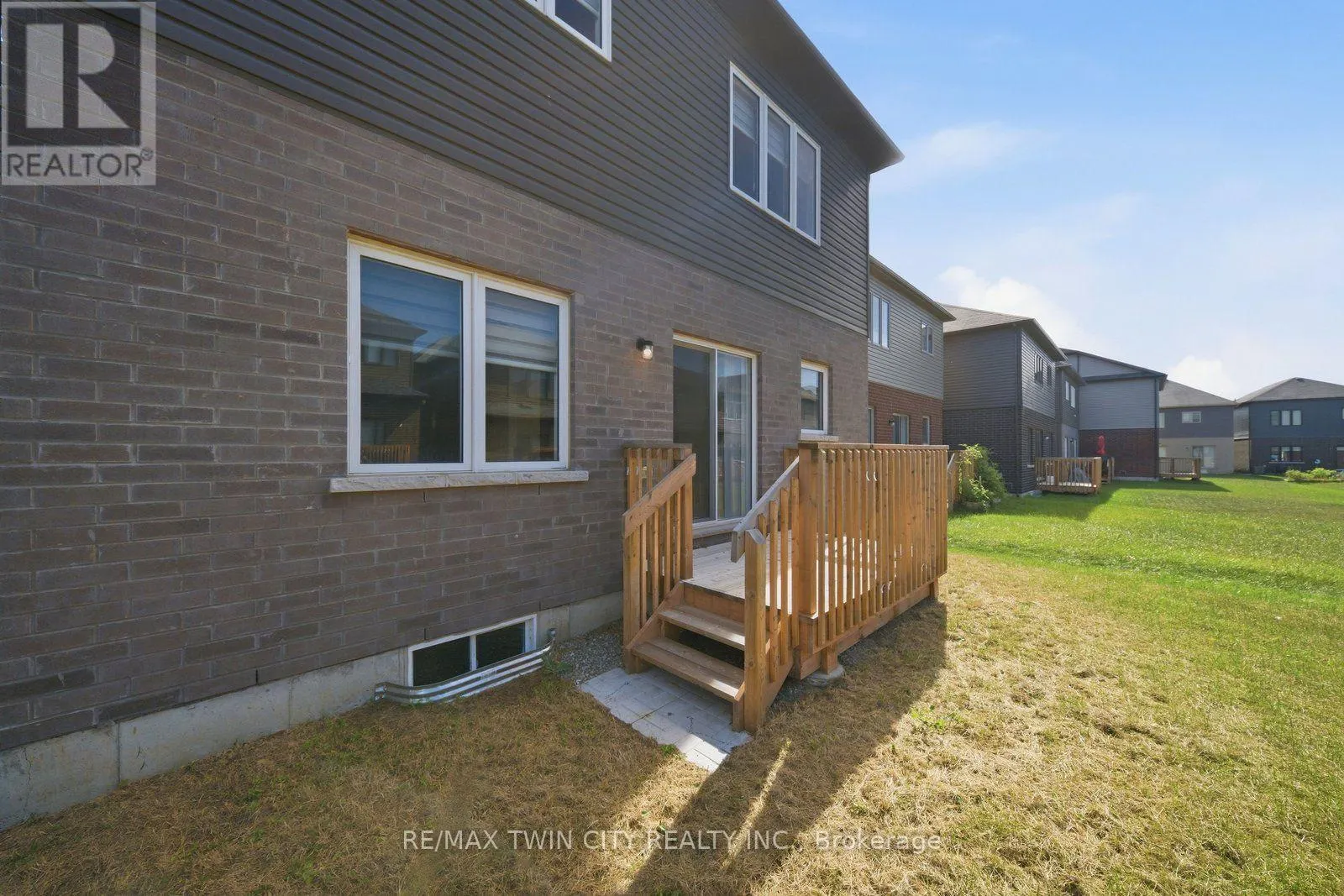 19 TOOKER DRIVE