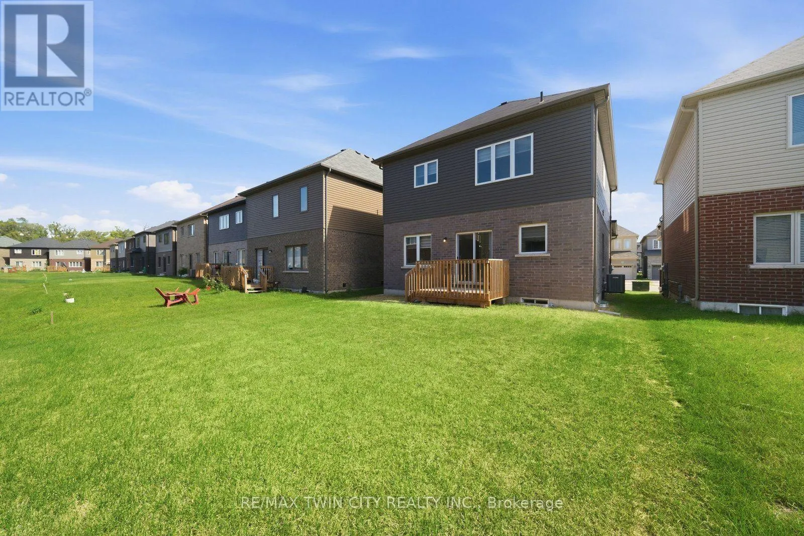 19 TOOKER DRIVE