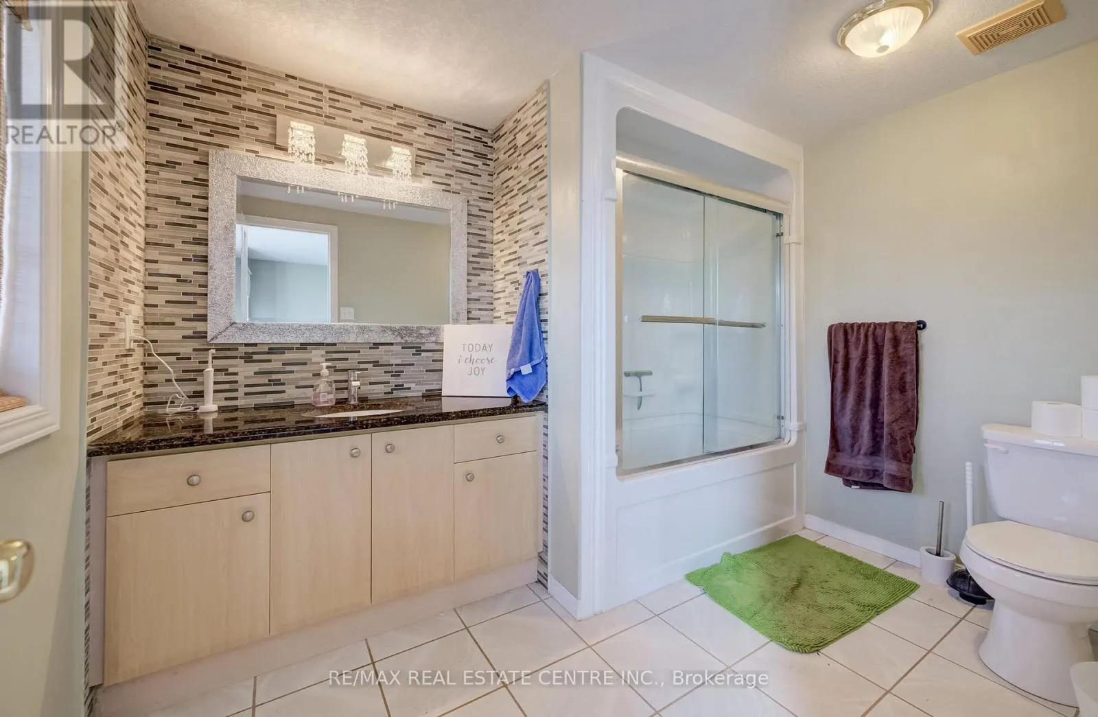 295 GATEHOUSE DRIVE