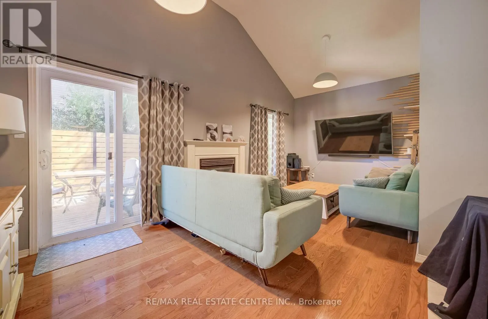295 GATEHOUSE DRIVE