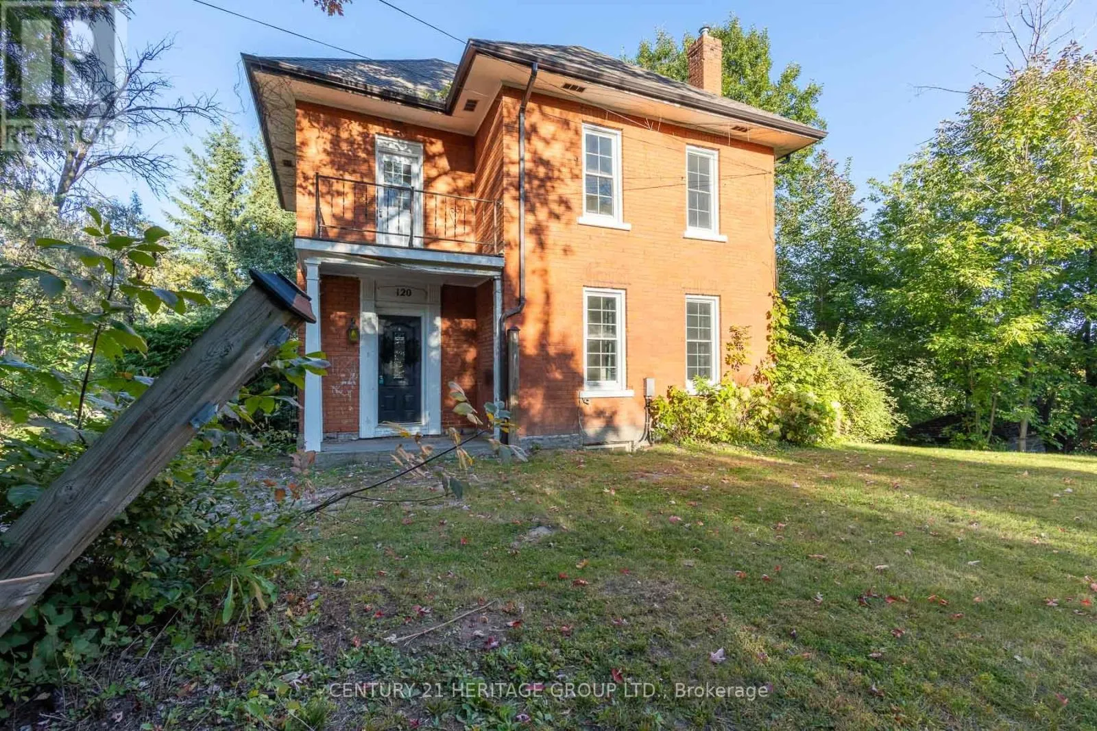 120 WELLAND STREET
