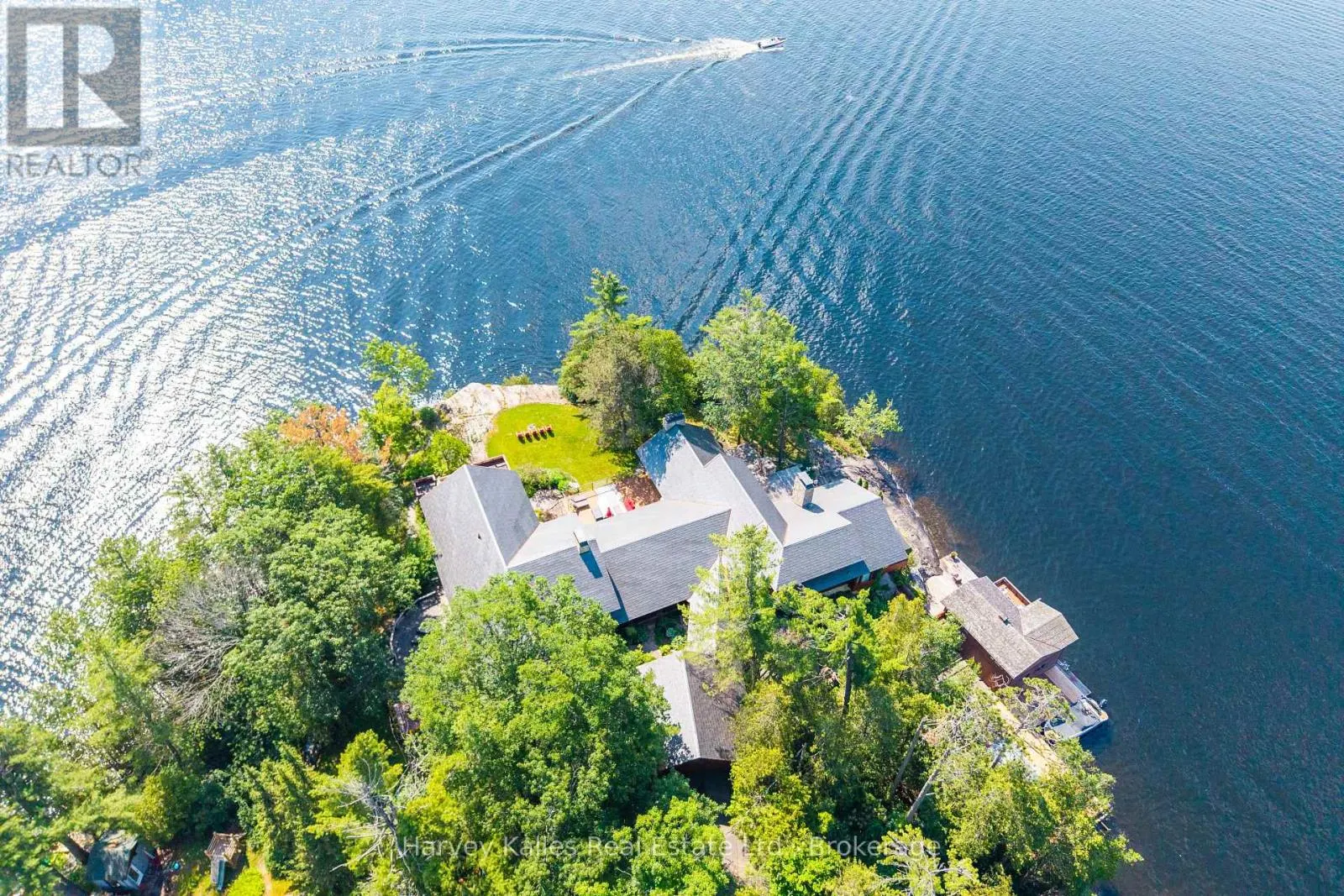3 - 1220 PARKER'S POINT ROAD #3