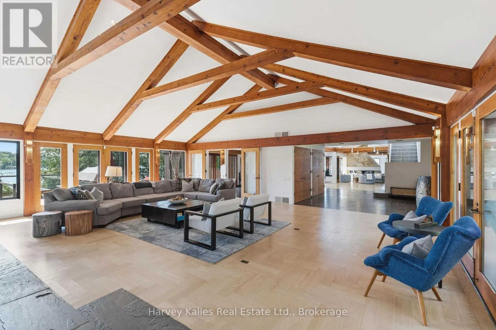 3 - 1220 PARKER'S POINT ROAD #3