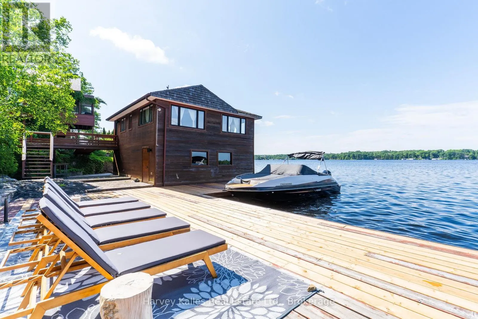 3 - 1220 PARKER'S POINT ROAD #3