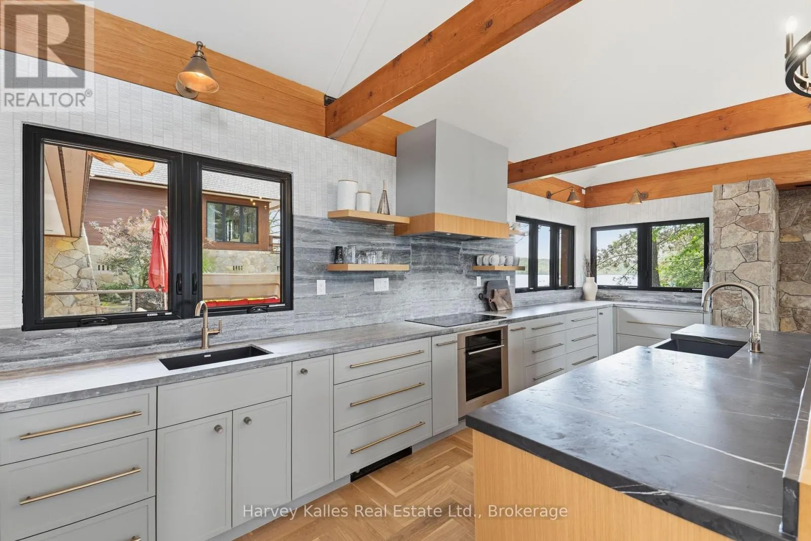 3 - 1220 PARKER'S POINT ROAD #3