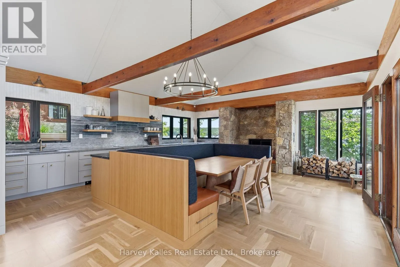 3 - 1220 PARKER'S POINT ROAD #3