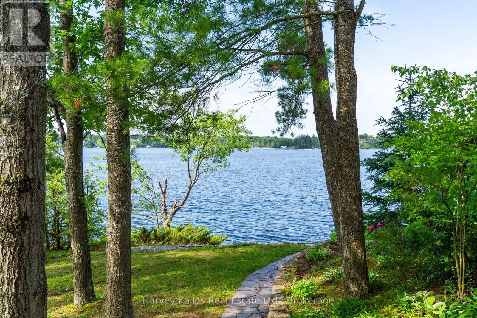 3 - 1220 PARKER'S POINT ROAD #3