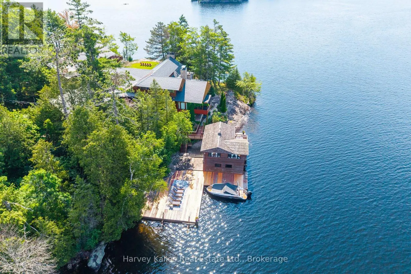 3 - 1220 PARKER'S POINT ROAD #3