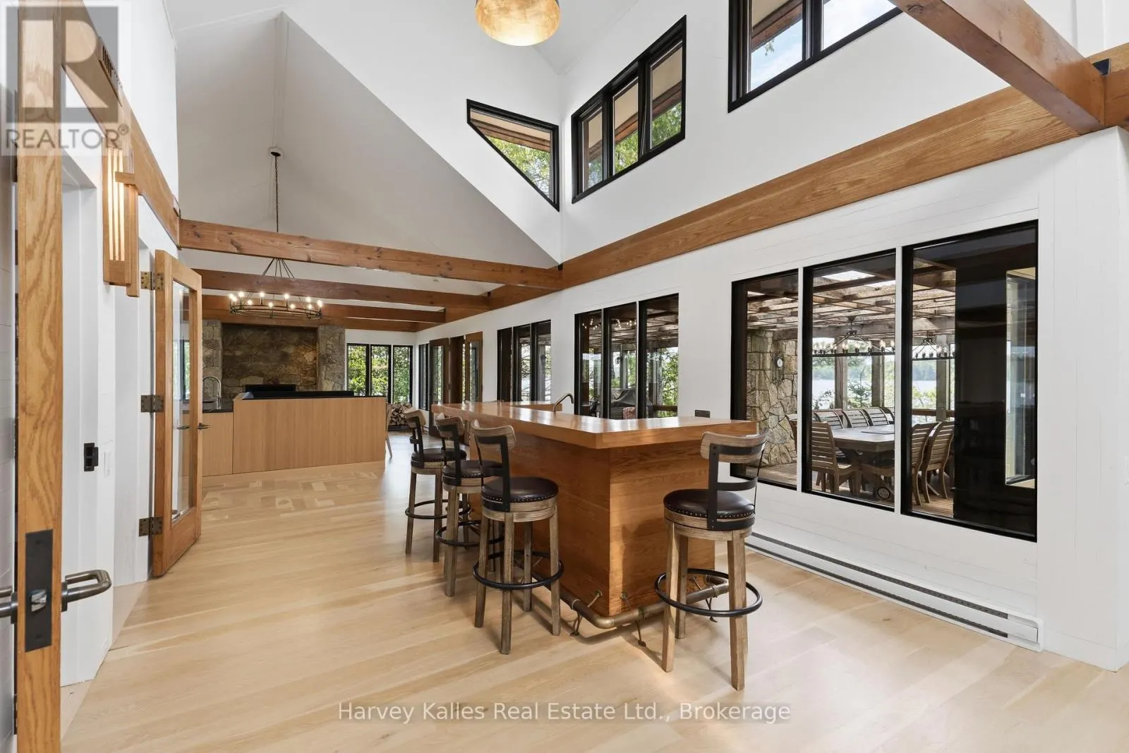 3 - 1220 PARKER'S POINT ROAD #3