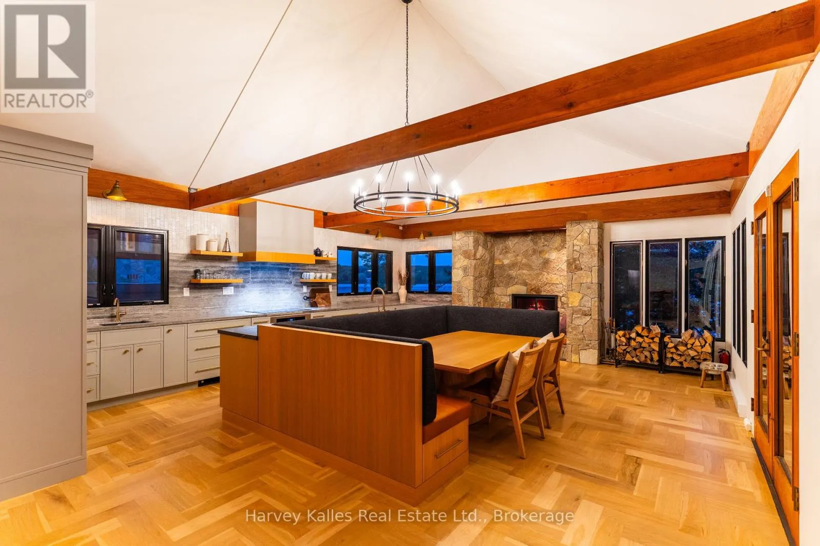 3 - 1220 PARKER'S POINT ROAD #3