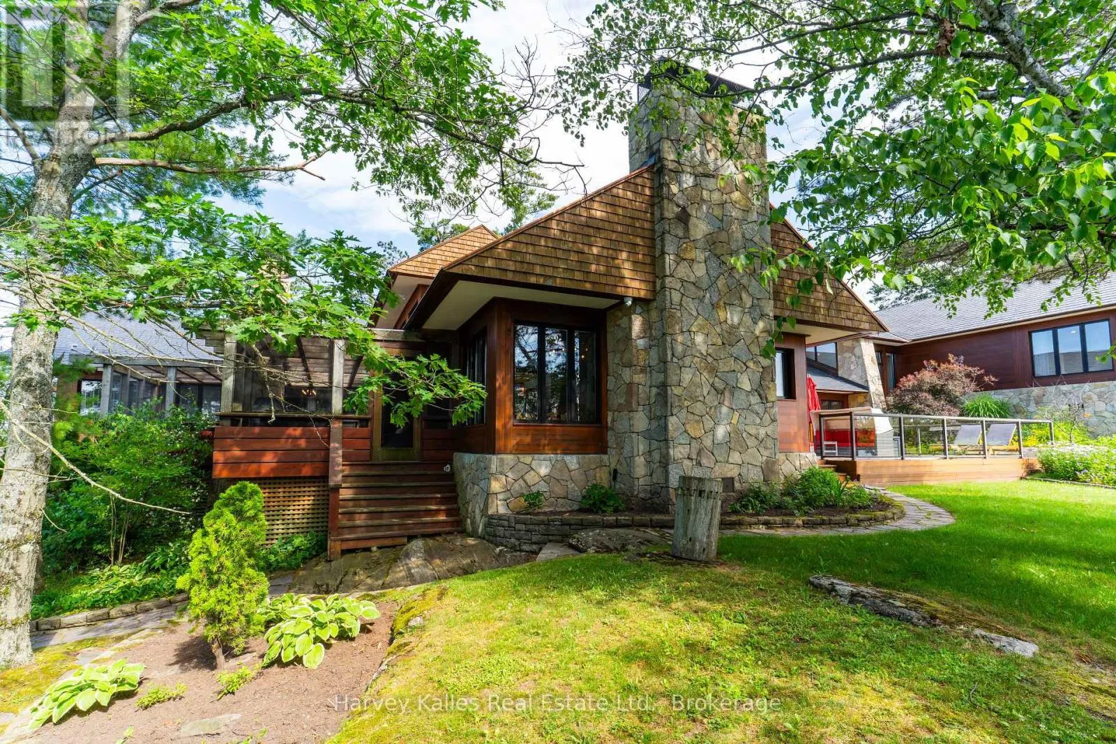 3 - 1220 PARKER'S POINT ROAD #3