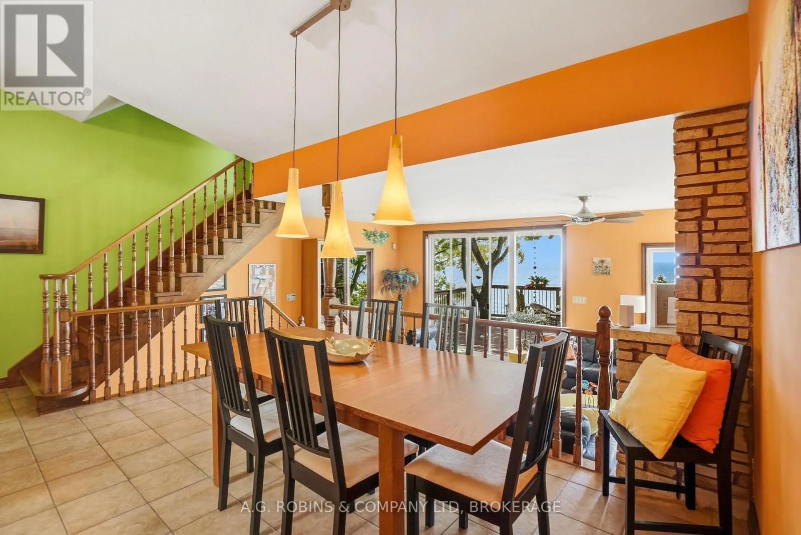 10599 LAKESHORE ROAD