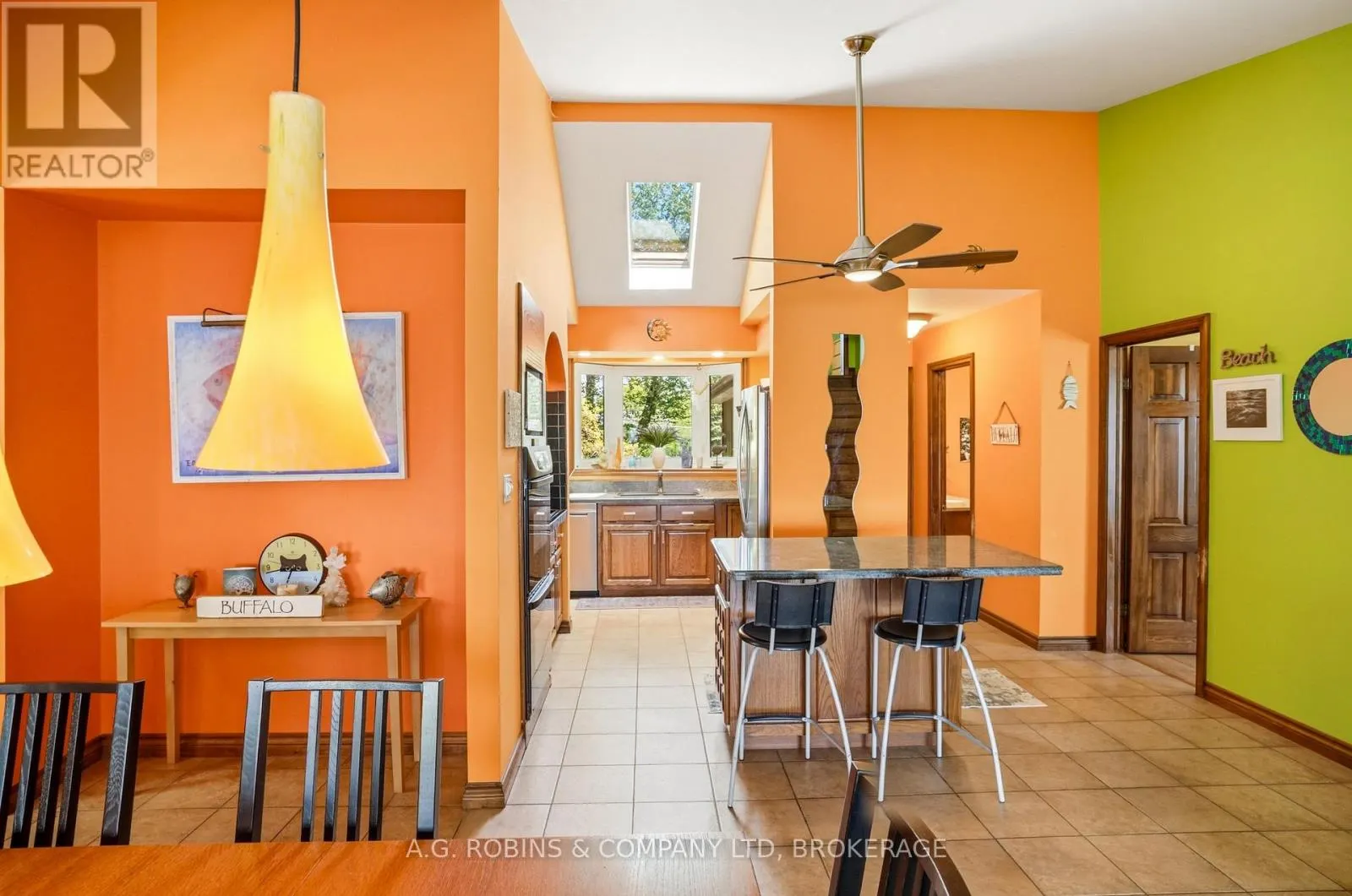 10599 LAKESHORE ROAD