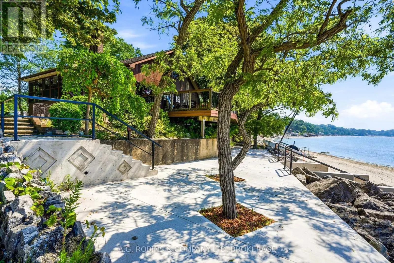 10599 LAKESHORE ROAD