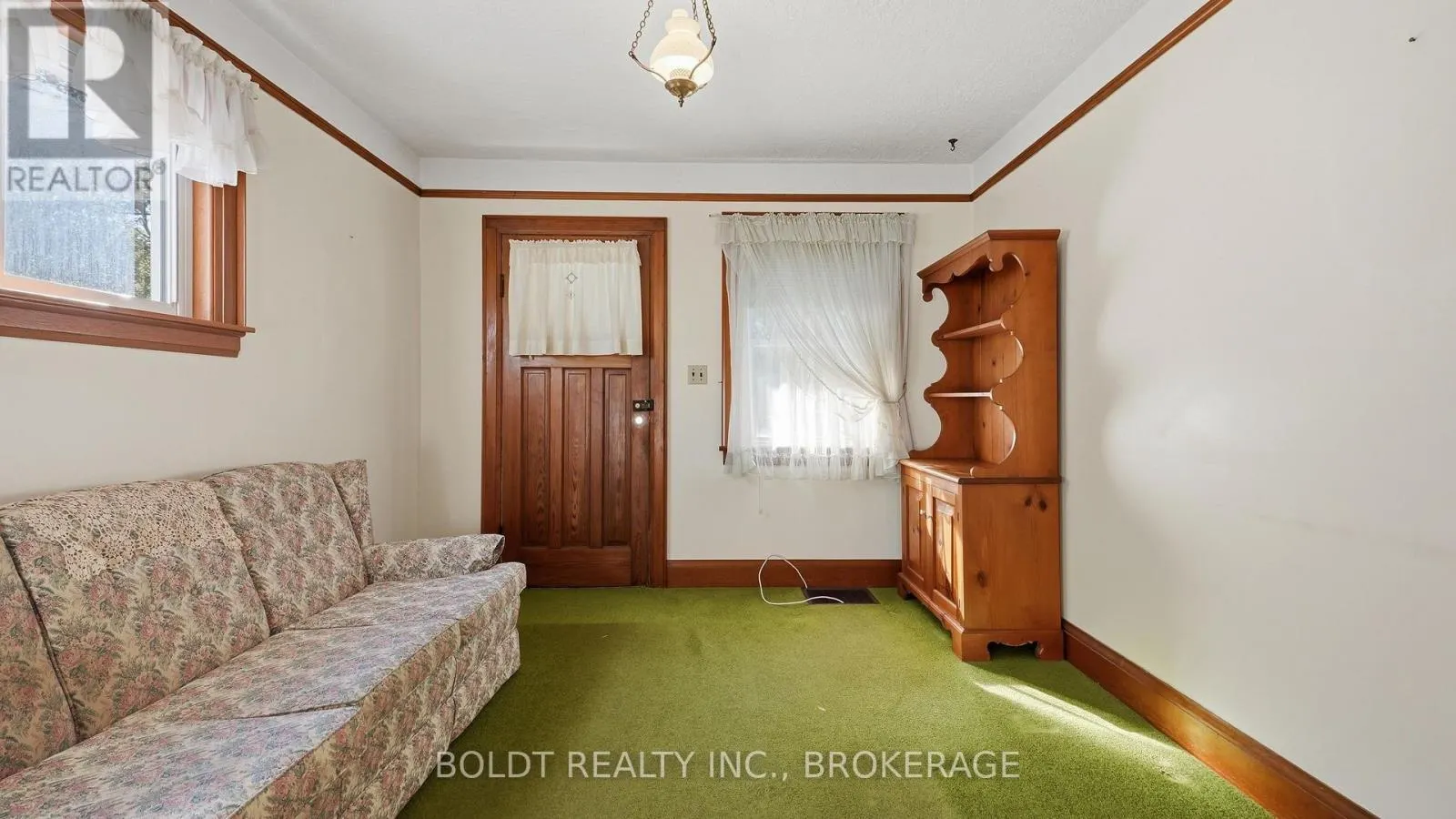 86 RYKERT STREET