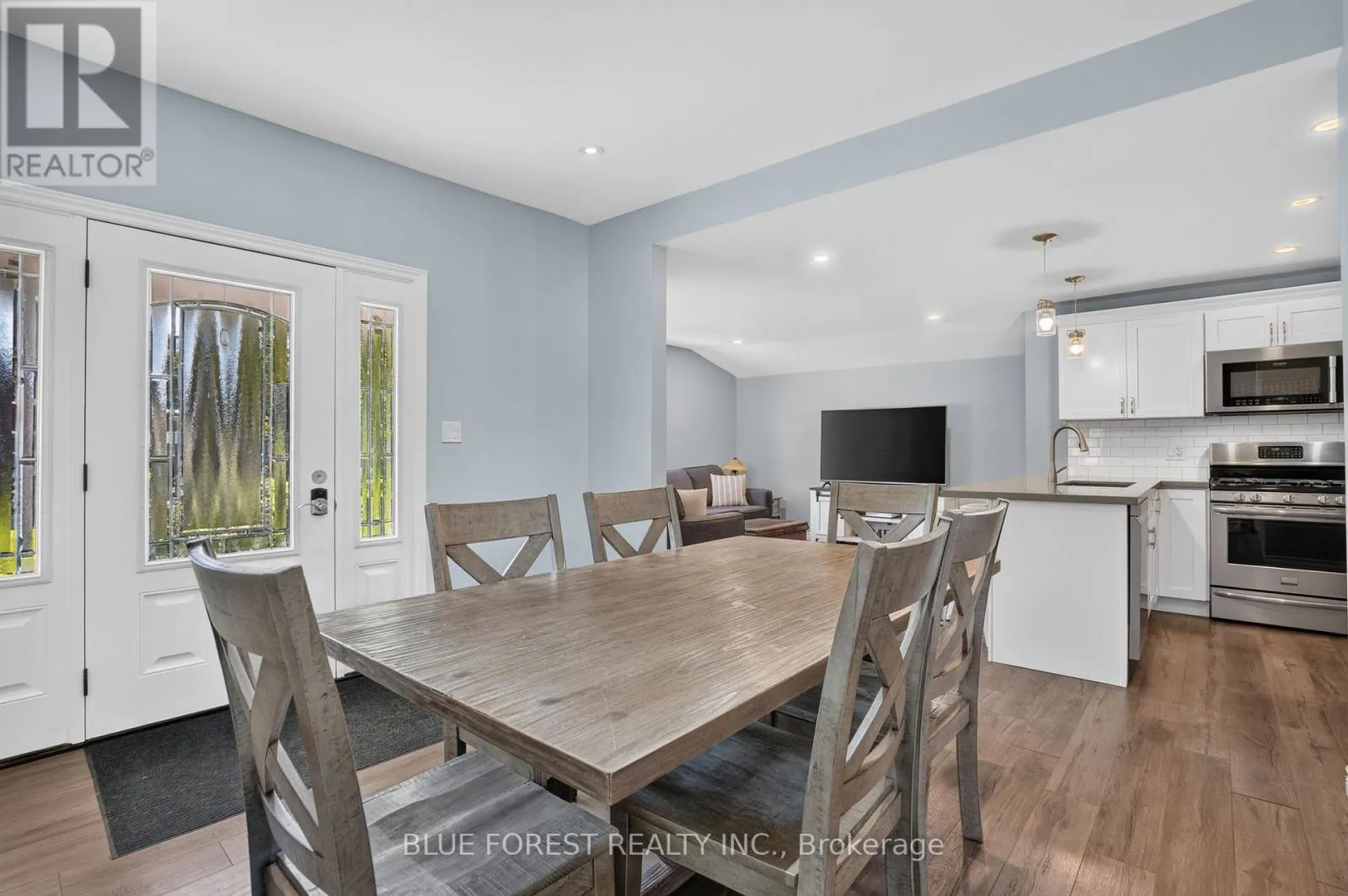 264 FURNIVAL ROAD