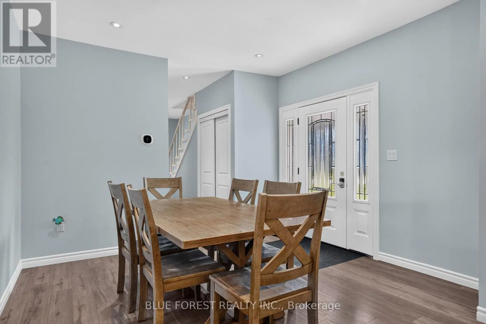 264 FURNIVAL ROAD