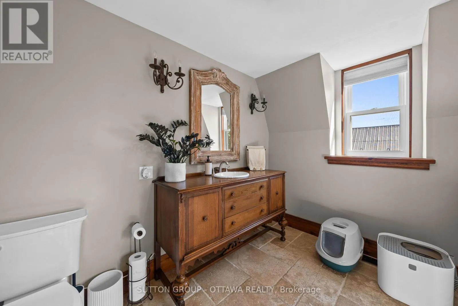 40 SABOURIN STREET