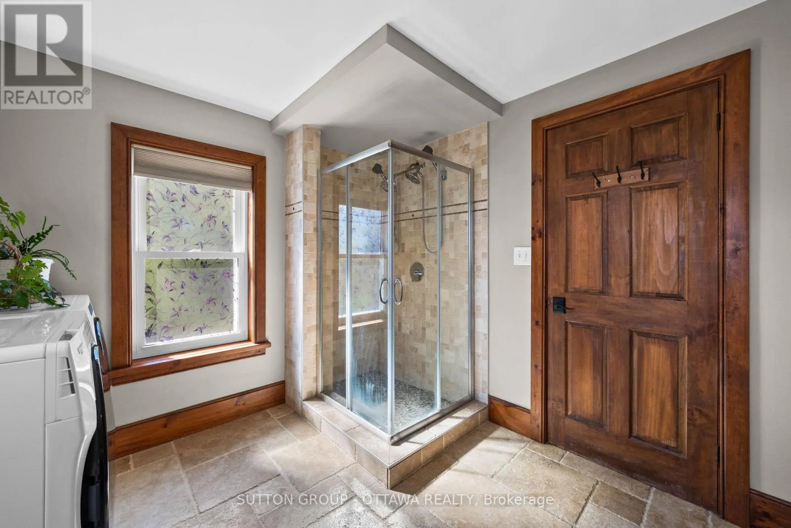 40 SABOURIN STREET