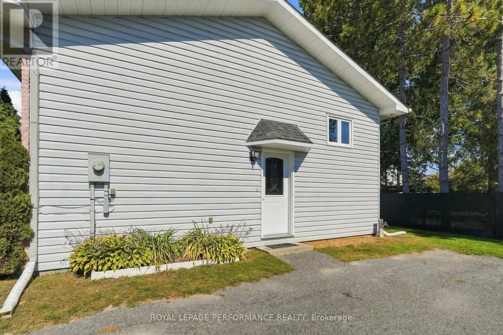589-591 BOLT ROAD