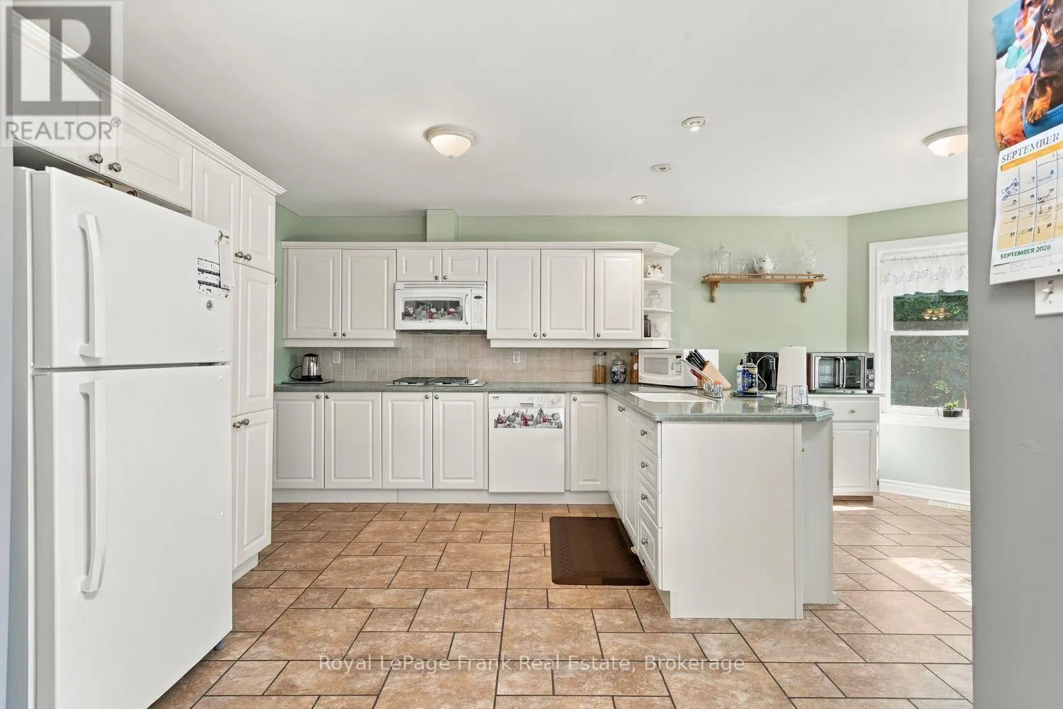 62 CEDARTREE LANE