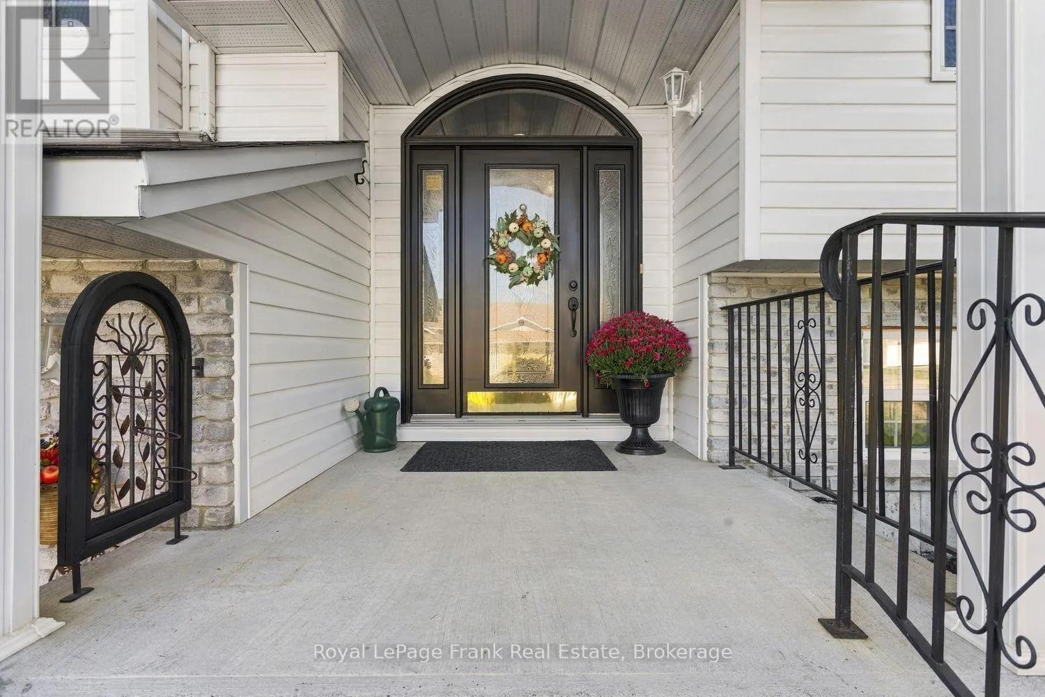 62 CEDARTREE LANE