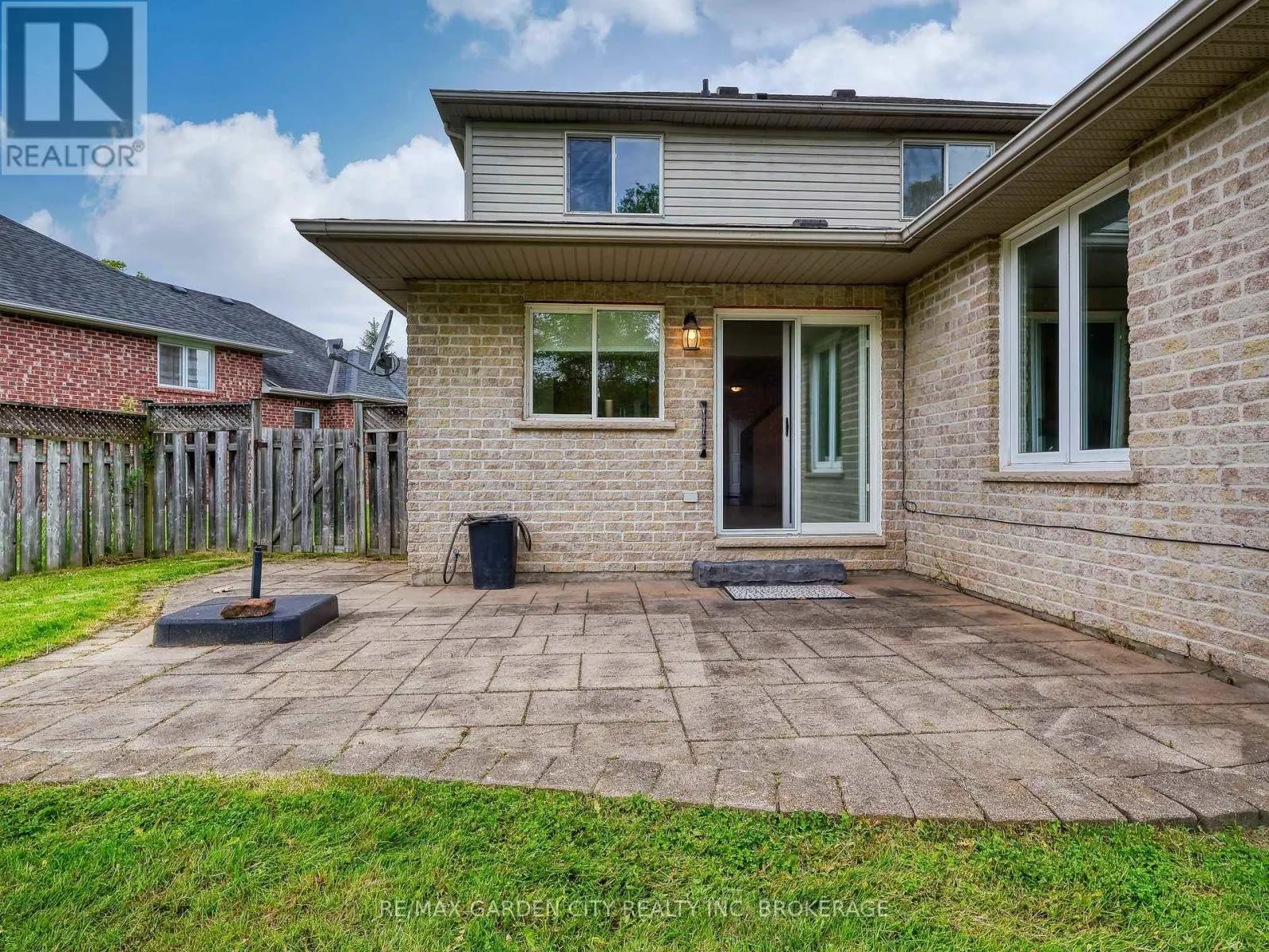 75 JACKSON COURT E