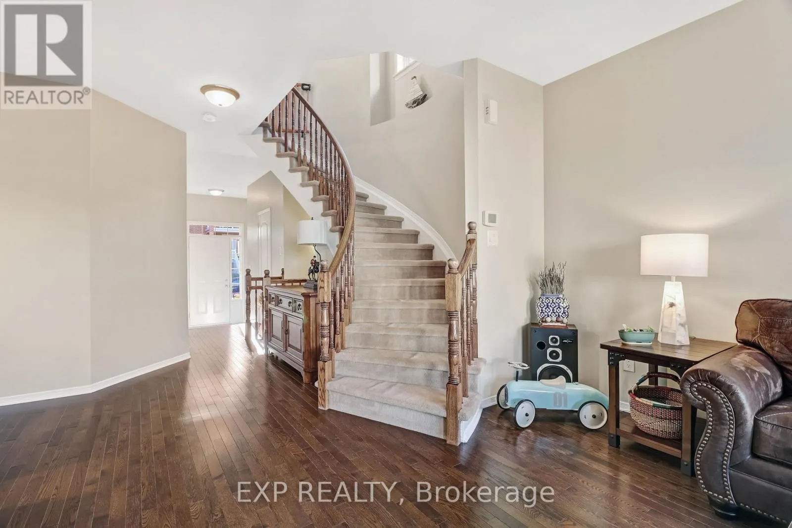 371 ROYAL FERN WAY