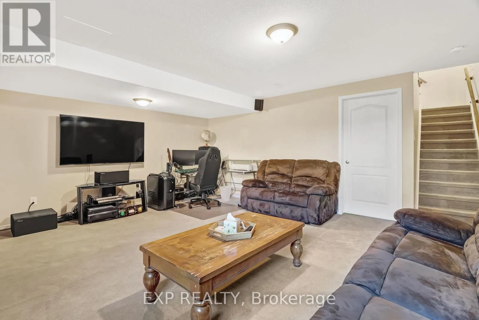371 ROYAL FERN WAY