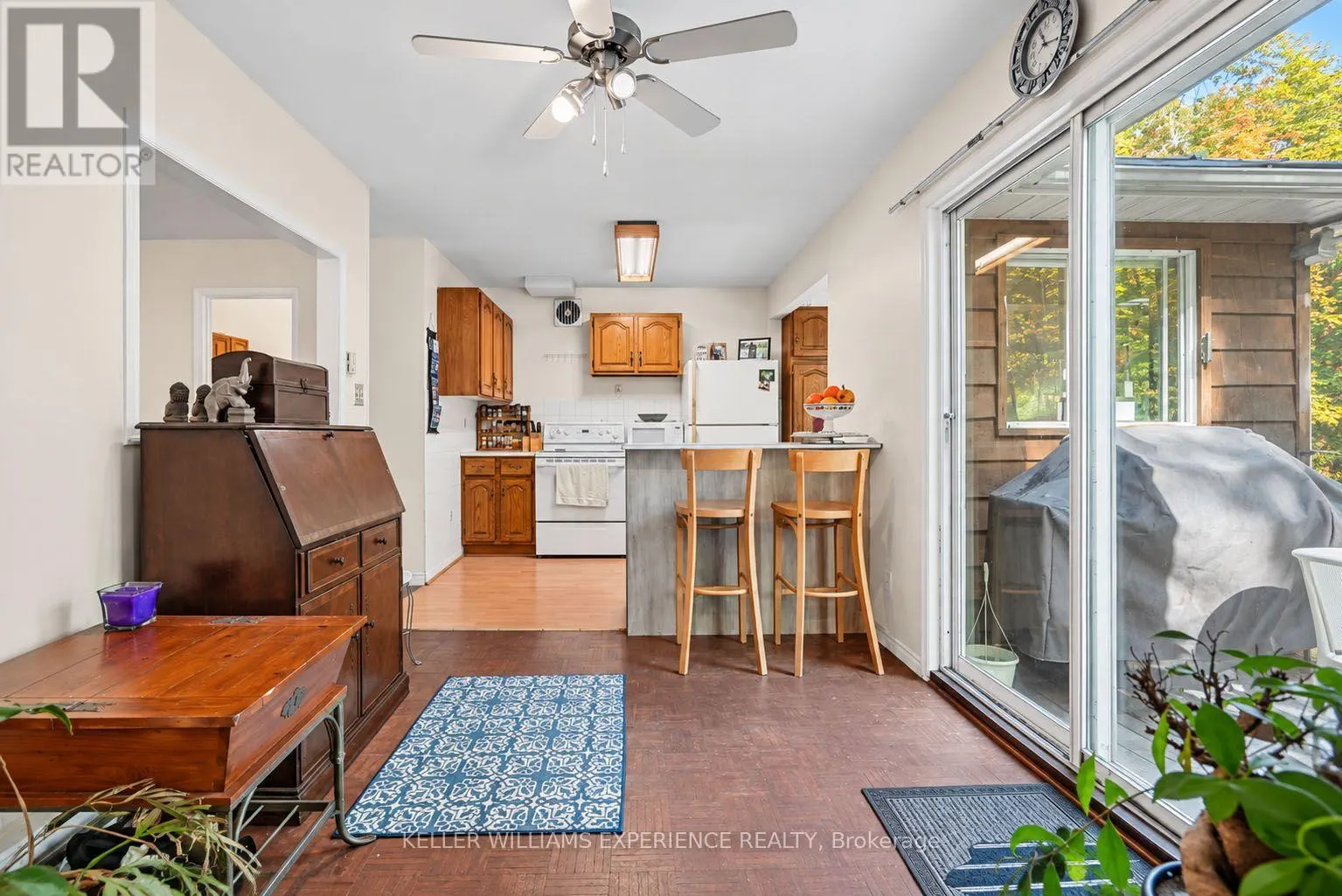 1099 SHERWOOD FOREST ROAD