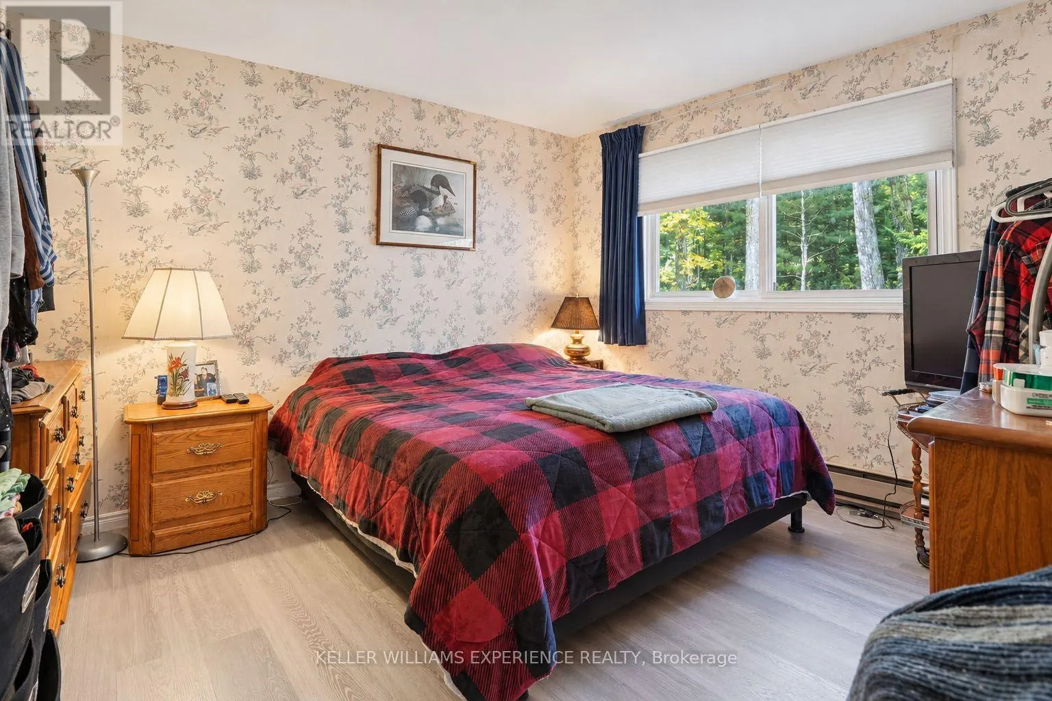 1099 SHERWOOD FOREST ROAD