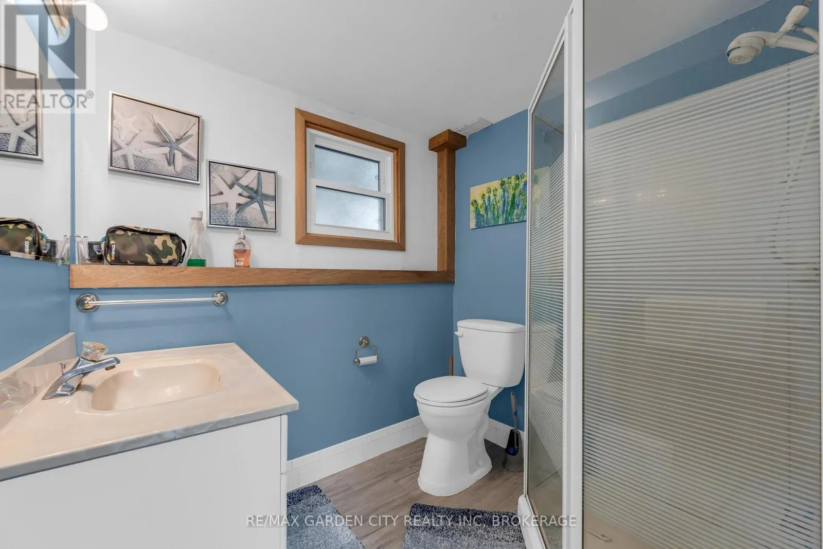 54 CRESTCOMBE ROAD