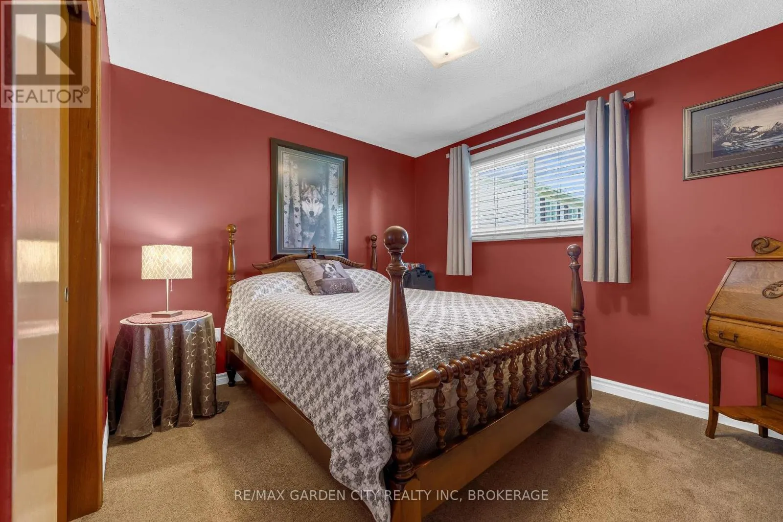 54 CRESTCOMBE ROAD
