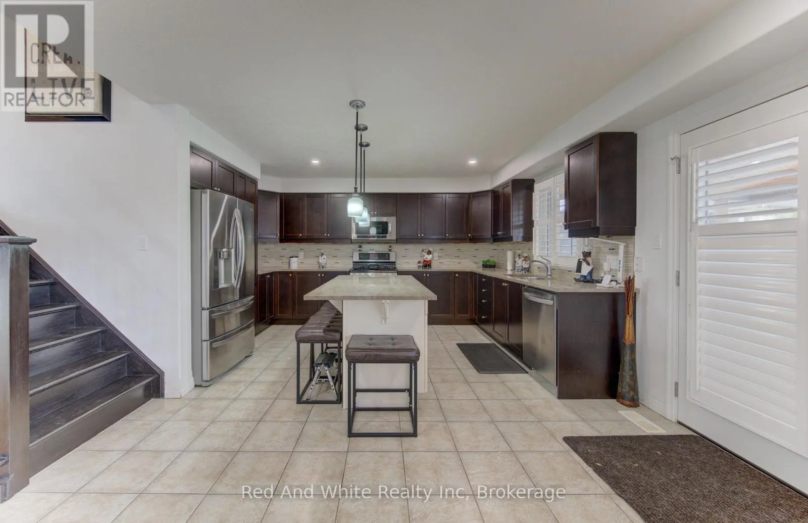 167 WESTCLIFF WAY